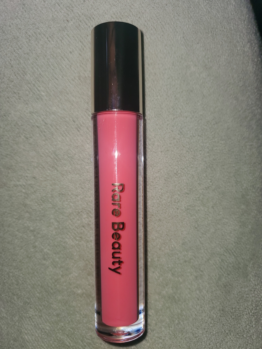 Rare Beauty Lip Gloss — Coral Pink Shine